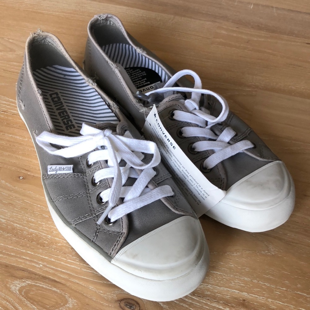 Gray Converse All Stars sz 8